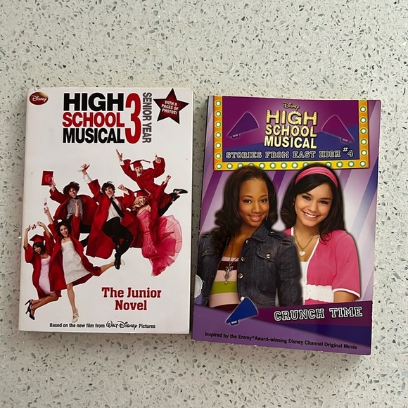 High School Musical books - Picture 1 of 3